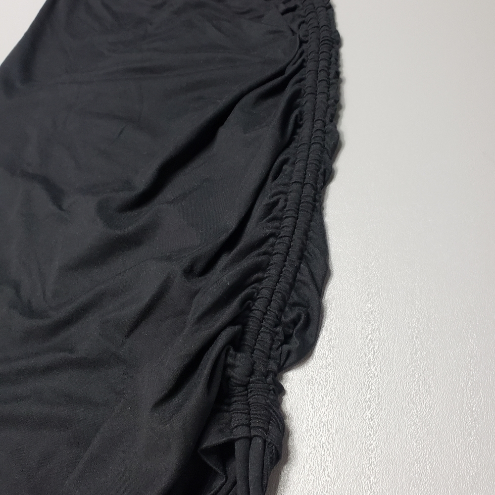 almost famous solid black ruched side skirt women's size small - Picture 2 of 9
